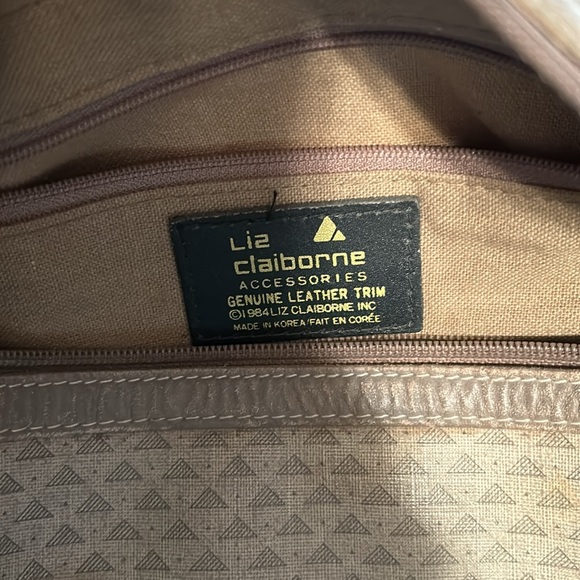 Liz Claiborne purse - Picture 5 of 5